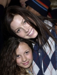 Photos de Mackenzie Rosman - The Future Event 01.30.2003 - 6